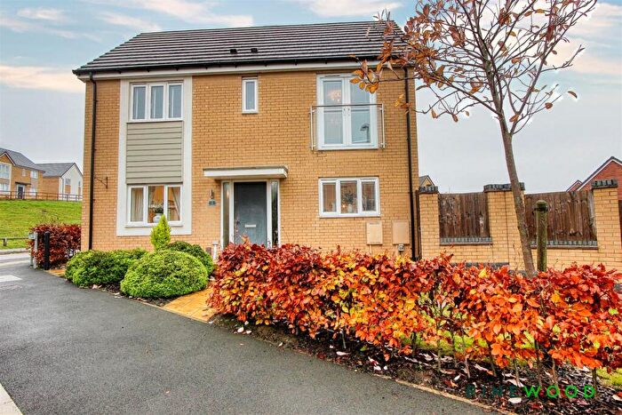 3 Bedroom Semi Detached House For Sale In Kenning Place, Clay Cross, Chesterfield, Derbyshire, S45