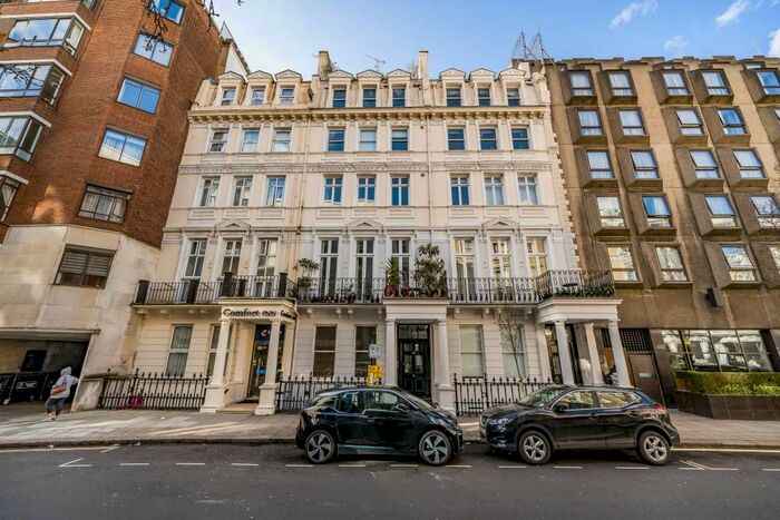 1 Bedroom Flat For Sale In Queensborough Terrace, Hyde Park, W2