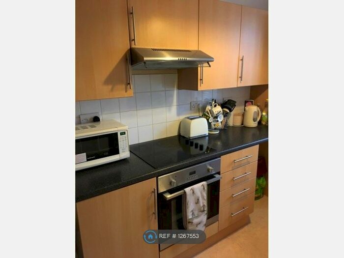 1 Bedroom Flat To Rent In Hyde Park Road, Plymouth PL3