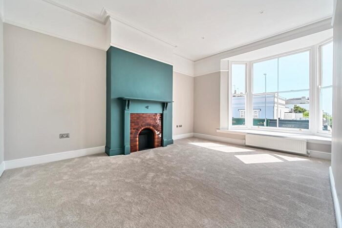 2 Bedroom Apartment To Rent In Church Road Hove, BN3