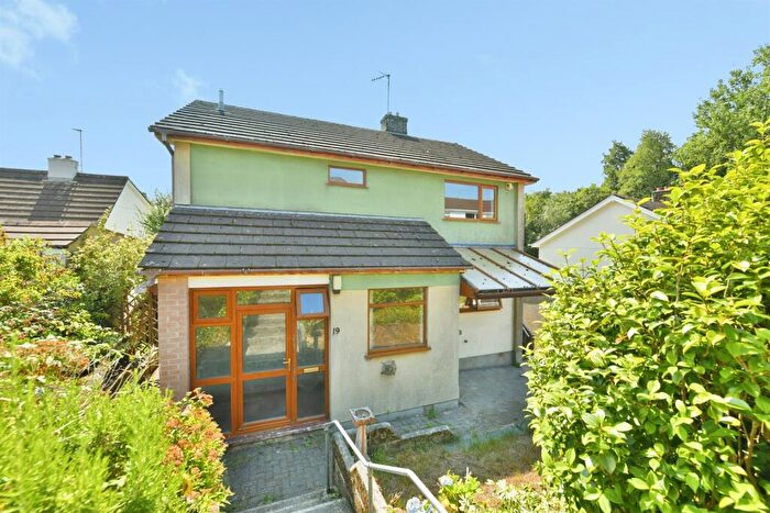 4 Bedroom Detached House For Sale In Trelawney Road, Saltash, PL12