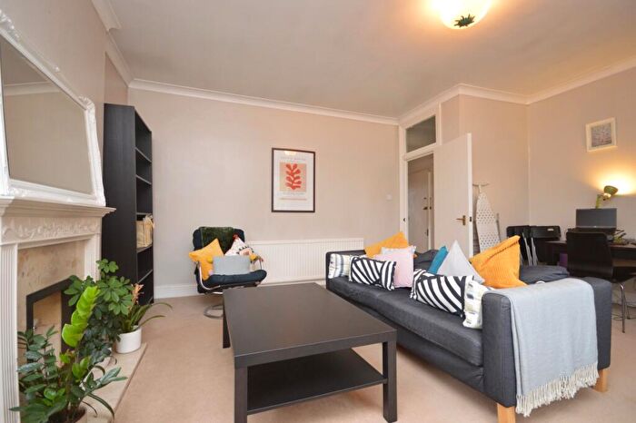 2 Bedroom Flat To Rent In Wickham Road, SE4