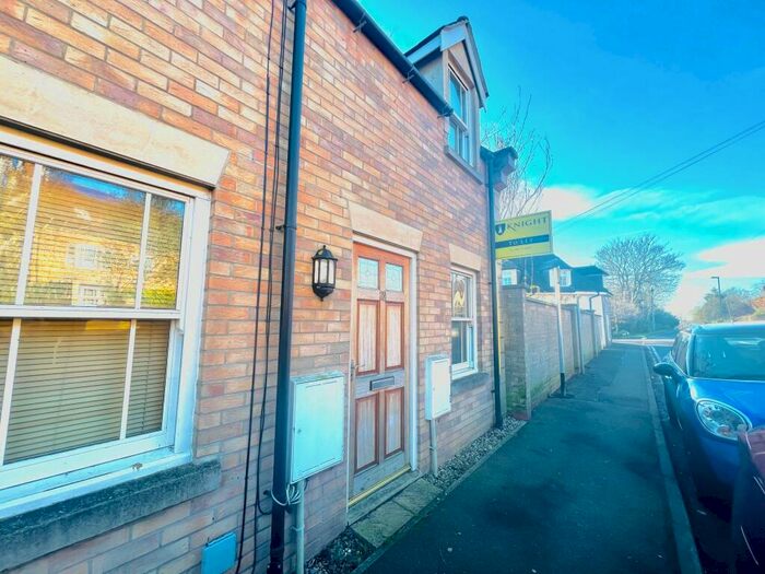 1 Bedroom Apartment To Rent In New Cross Road, Stamford, PE9