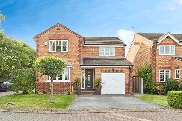 4 Bedroom Detached House For Sale In Balmoral Way, Yeadon, Leeds, LS19