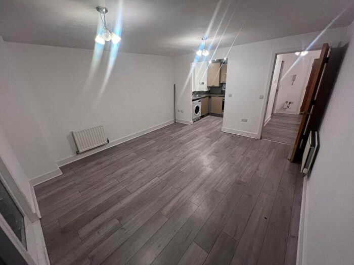 2 Bedroom Apartment To Rent In Alfred Knight Way, Birmingham, B15