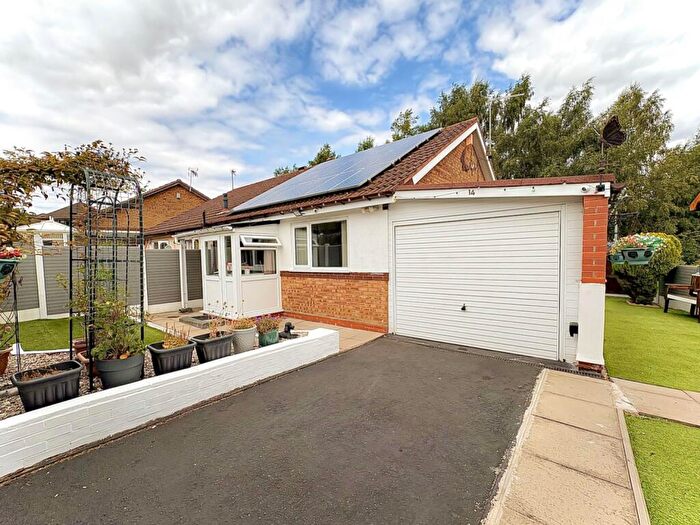 2 Bedroom Semi-Detached Bungalow For Sale In Pearce Close, Dudley, DY1
