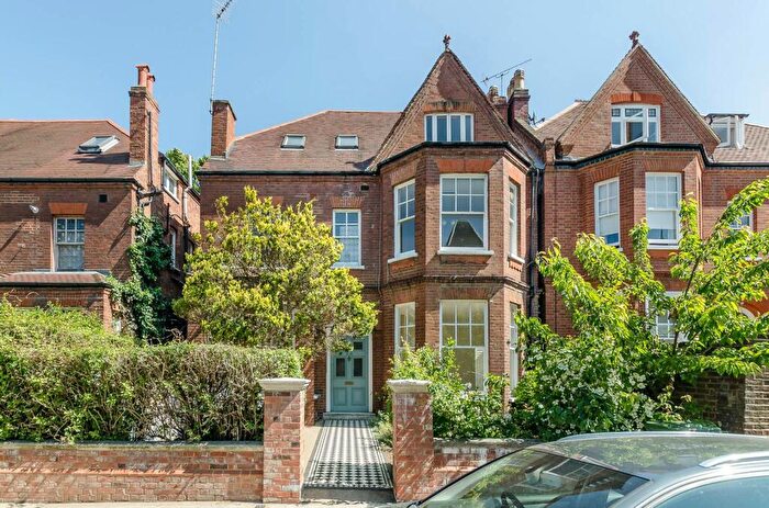 1 Bedroom Flat To Rent In Lambolle Road, Belsize Park, London, NW3