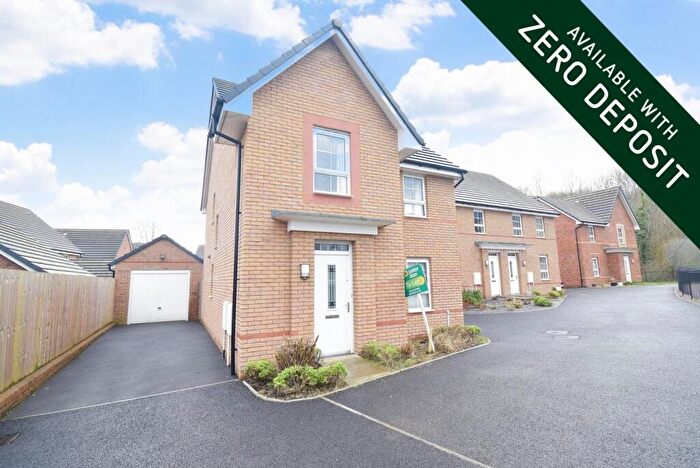 4 Bedroom House To Rent In Heol Senni, Bettws, Newport, NP20