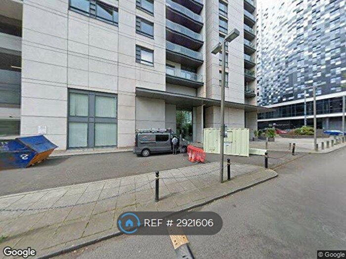 2 Bedroom Flat To Rent In Centenary Plaza, Birmingham, B1