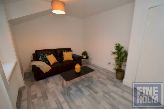 1 Bedroom Flat To Rent In Westercraigs, Dennistoun, Glasgow, Lanarkshire, G31