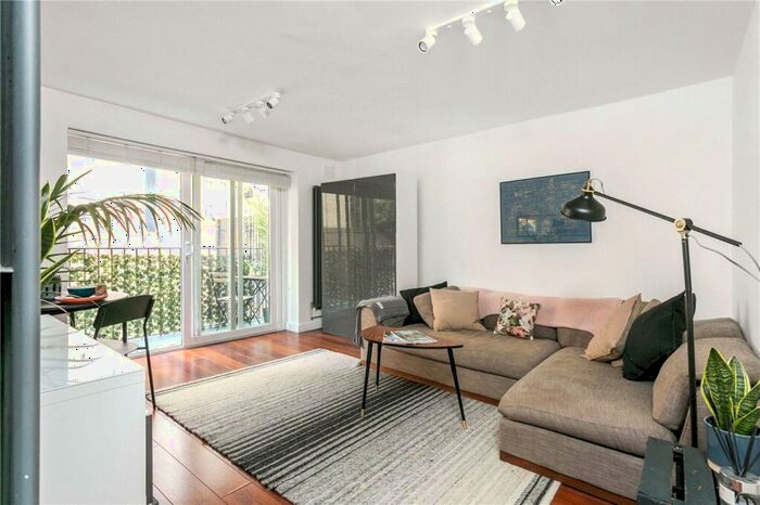 2 Bedroom Apartment To Rent In Leigh House, Halcrow Street, E1