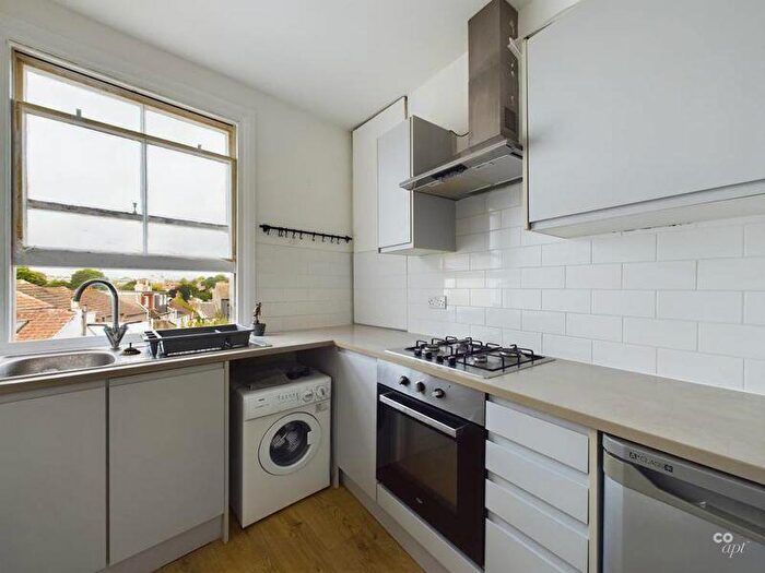 Studio To Rent In Milton Road, Brighton, BN2