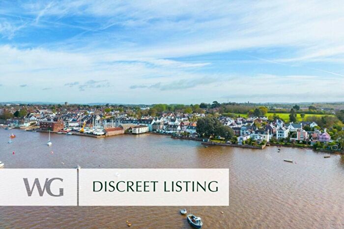 3 Bedroom Semi Detached House For Sale In Topsham, Devon, EX3