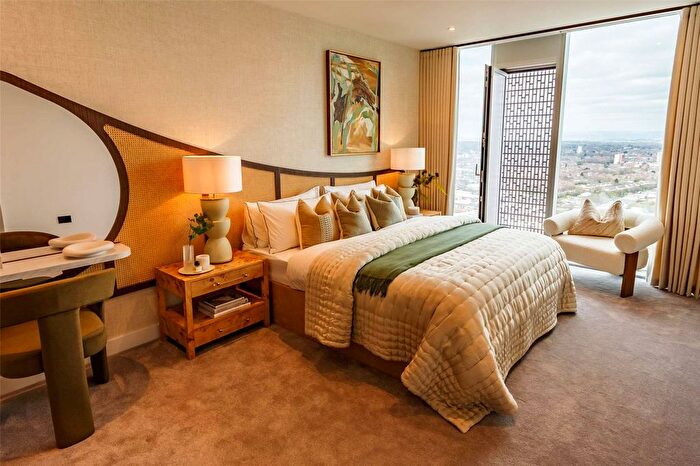 3 Bedroom Flat For Sale In The Alderman Penthouse, Bankside, Colliers Yard, Greengate, Salford, M3