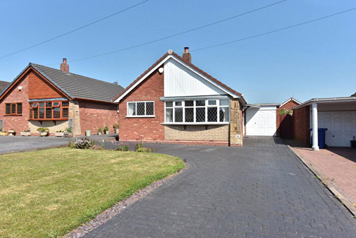 2 Bedroom Detached Bungalow For Sale In Kingswinford, Burnham Close, DY6