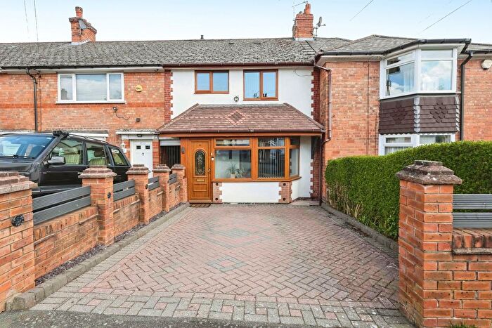 3 Bedroom Terraced House For Sale In Sandmere Road, Birmingham, West Midlands, B14
