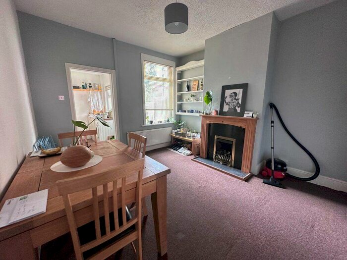 2 Bedroom Property To Rent In Manchester Street, DE22