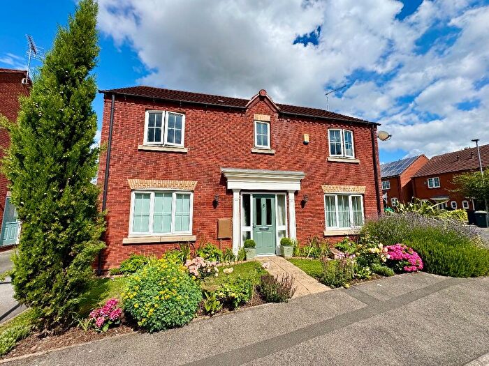 4 Bedroom Detached House For Sale In Bramwell Drive, Bramcote, NG9