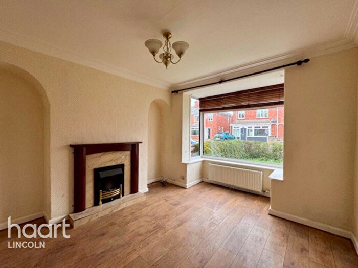 3 Bedroom Semi-Detached House To Rent In Harris Road, Lincoln, LN6