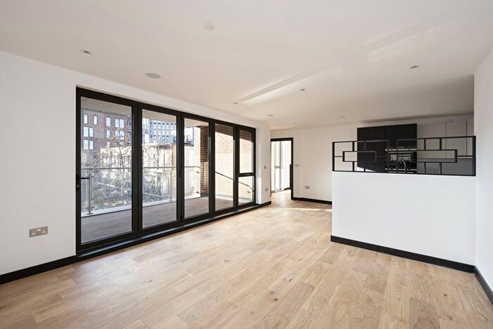 2 Bedroom Flat For Sale In Lumiere Court, Lancaster Street, SE1