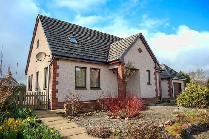 4 Bedroom Detached House For Sale In Snowberry Fields, Thankerton, Biggar, South Lanarkshire, ML12