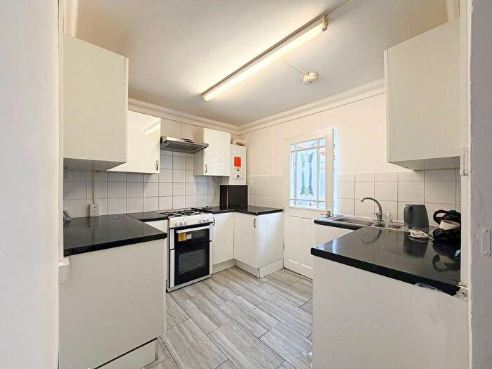 3 Bedroom Terraced House To Rent In Milling Road, Edgware, HA8