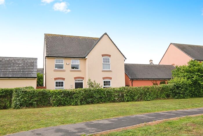 4 Bedroom Detached House For Sale In Opulus Way, Monmouth, NP25