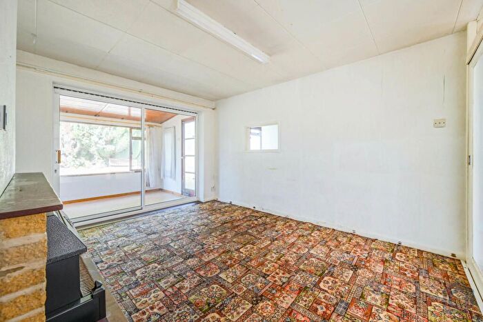 2 Bedroom Bungalow For Sale In , Lansdowne Crescent, Tamworth, B77