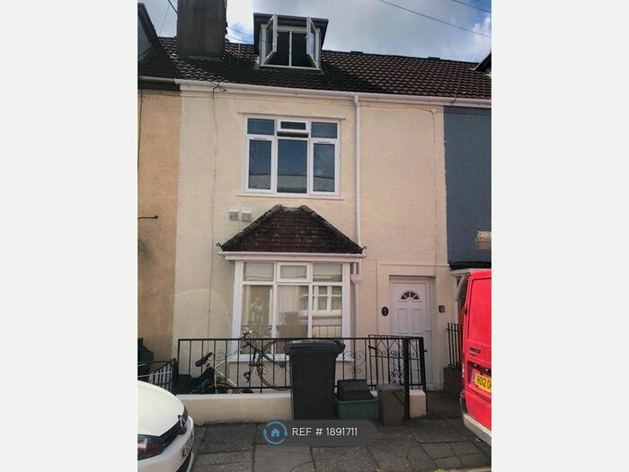 3 Bedroom Terraced House To Rent In Byron Street, St. Pauls, Bristol, BS2