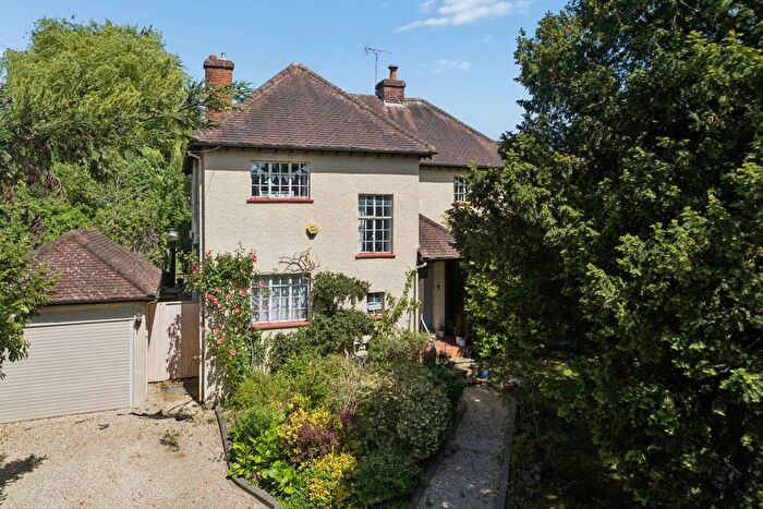 4 Bedroom Detached House For Sale In Church Lane, Pinner Village, HA5
