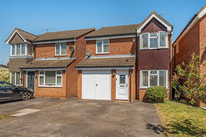 4 Bedroom Detached House For Sale In St. Johns Road, Hitchin, Hertfordshire, SG4