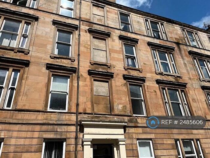 3 Bedroom Flat To Rent In Willowbank Crescent, Glasgow, G3