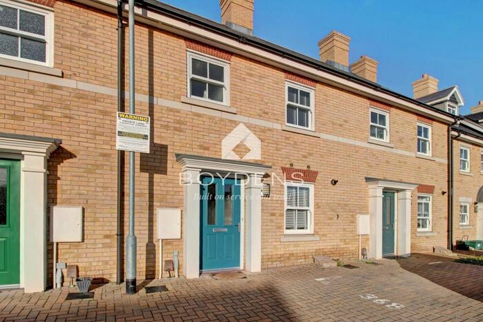 3 Bedroom Terraced House To Rent In Sergeant Street, Colchester, Essex, CO2