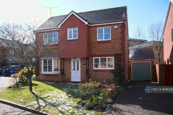3 Bedroom Detached House To Rent In Brewers Close, Binley, Coventry, CV3
