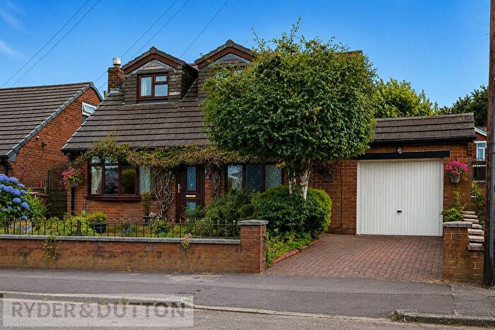 4 Bedroom Detached House For Sale In Egremont Road, Milnrow, Rochdale, Greater Manchester, OL16