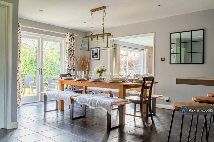 4 Bedroom Detached House To Rent In Lansdown Road, Bath, BA1