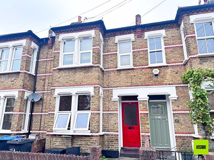 1 Bedroom Flat To Rent In Ridley Road, London, SW19