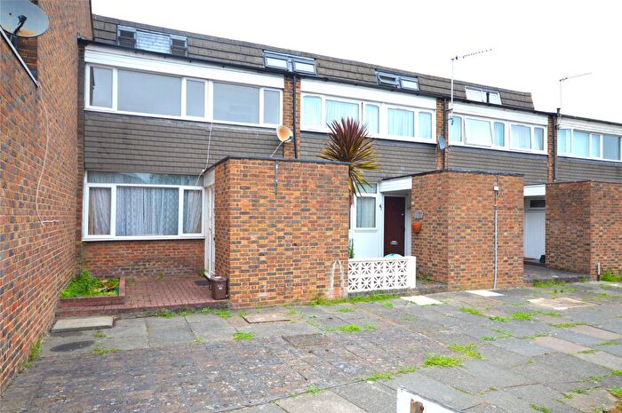 3 Bedroom Terraced House To Rent In Linstead Way, London, SW18