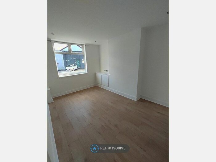 3 Bedroom Terraced House To Rent In Mount Street, Eccles, Manchester, M30