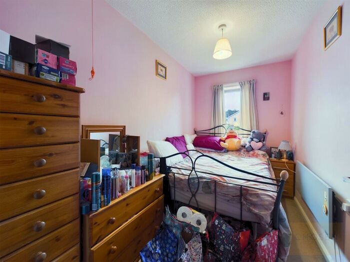 2 Bedroom Retirement Property For Sale In Priory Court, Albemarle Road, Churchdown, Gloucester, GL3