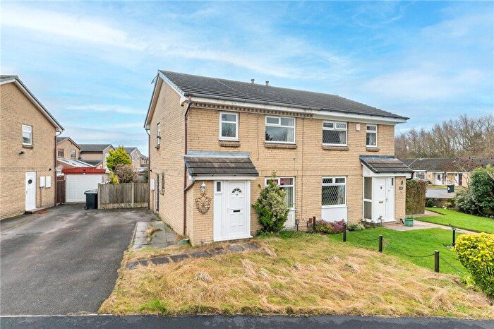 3 Bedroom Semi-Detached House For Sale In Newcastle Close, Drighlington, Bradford, West Yorkshire, BD11