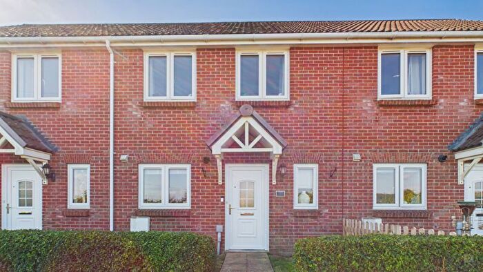 2 Bedroom Terraced House For Sale In Monarch Road, Crewkerne, TA18