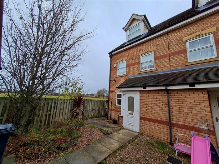 3 Bedroom Property To Rent In Coniston Drive, Balby, Doncaster DN4