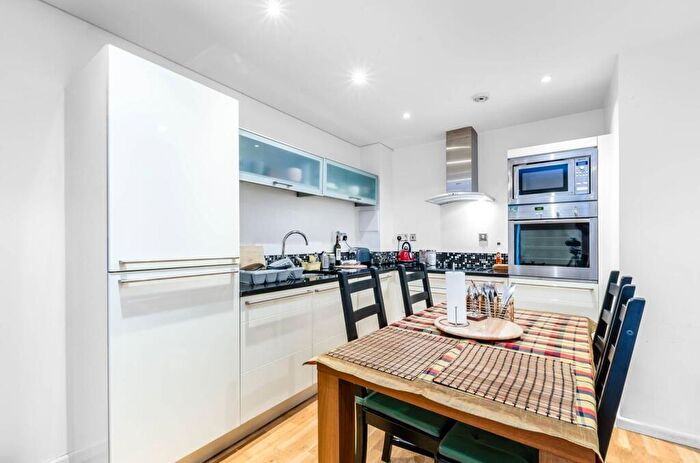 2 Bedroom Flat For Sale In Ability Place, Canary Wharf, London, E14