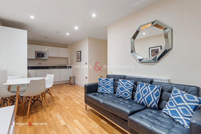 2 Bedroom Apartment For Sale In Elite House, Limehouse, E14