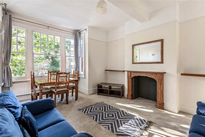 1 Bedroom Flat To Rent In Cavendish Road, London, SW12