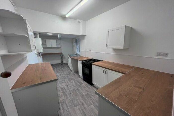 3 Bedroom Property To Rent In Colwyn Road, Hartlepool, TS26
