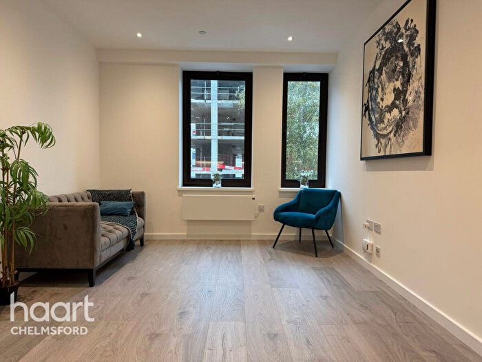 2 Bedroom Apartment For Sale In Duke Street, Chelmsford, CM1