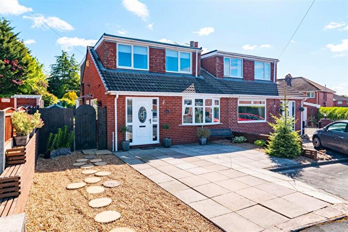 3 Bedroom Semi-Detached Bungalow For Sale In Marwood Close, Radcliffe, Manchester, M26