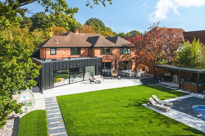 5 Bedroom Detached House For Sale In Widworthy Hayes, Hutton, Brentwood, CM13